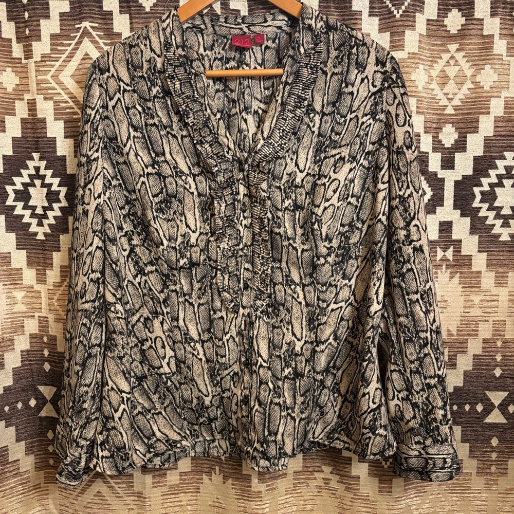 212 Collection Snake Skin Women’s Long Sleeve Top, Size Large